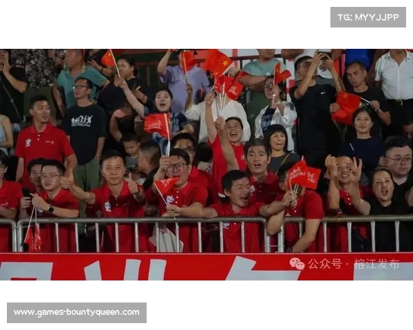 金超联赛球迷热情高涨,多地主场气氛热烈 金超联赛球迷热情高涨,多地主场气氛热烈