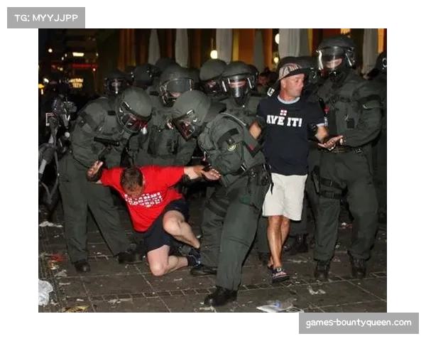 德国警方宣布已就欧冠客队球迷区冲突事件逮捕12人